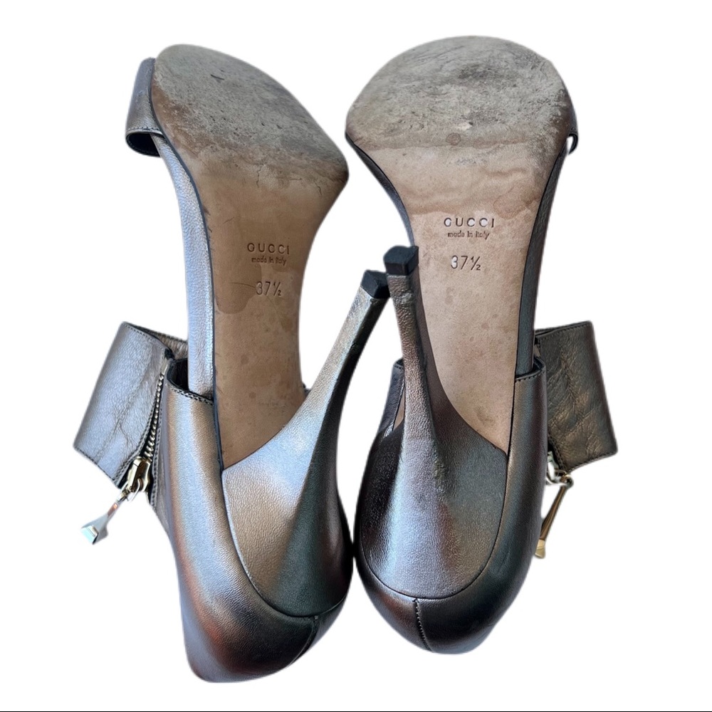 Gucci Sandals - Metallic - Size 7.5 - Picture 4 of 9